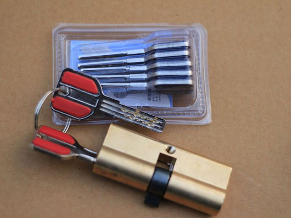 红原24小时上门开锁公司